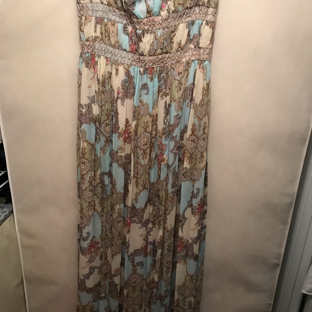 COPY - Silk Strapless Gown by David Meister - Picture 2 of 6